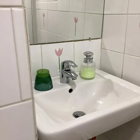 Quartier Champs-elysees Bed & Breakfast Paris